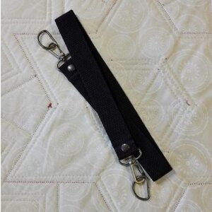 Veskehank med svivel og D-ring Sort