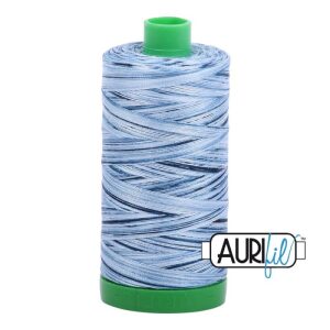 Aurifil 40wt 4669, Steinvasket blå