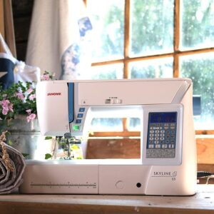 Janome Skyline S5