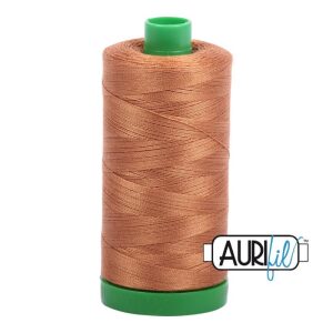 Aurifil 40wt 2335 Lys Kanel